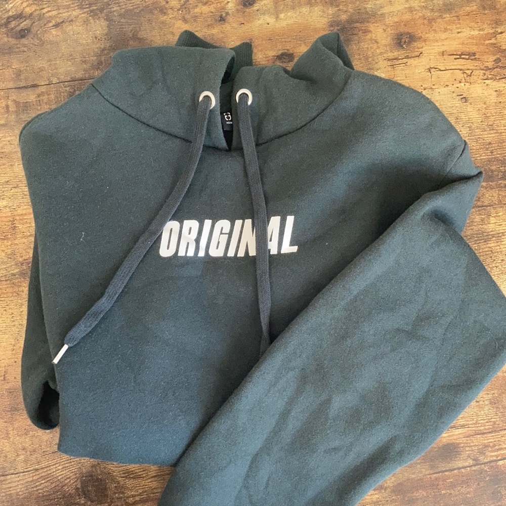 Green “original” H&M cropped hoodie
